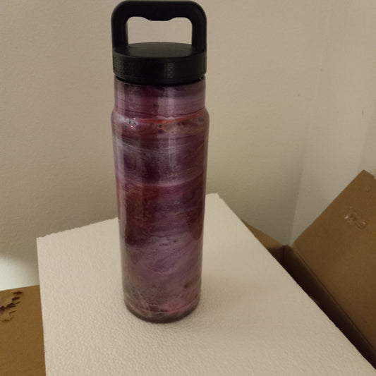 20+oz water bottle