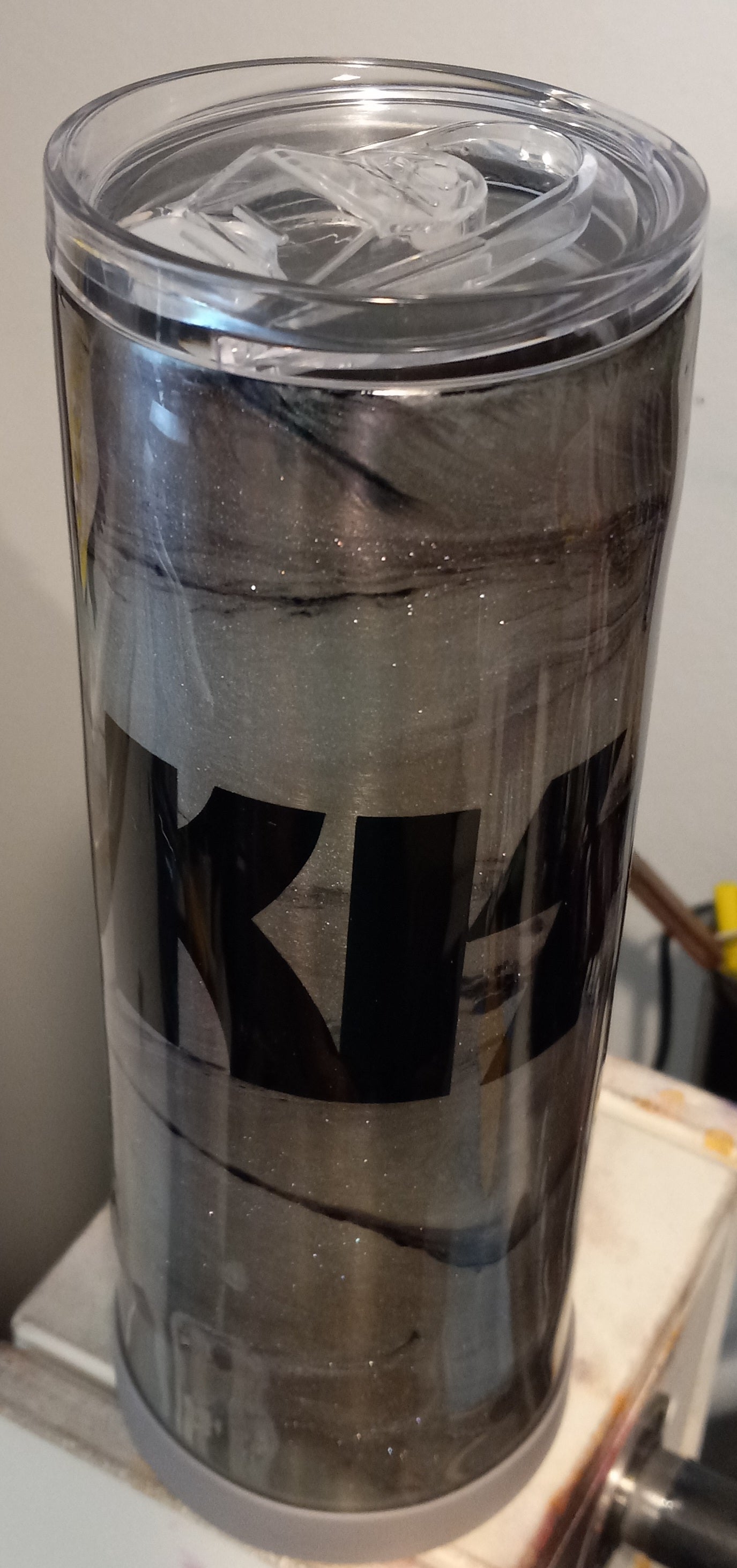 20 oz kiss stainless steel tumbler